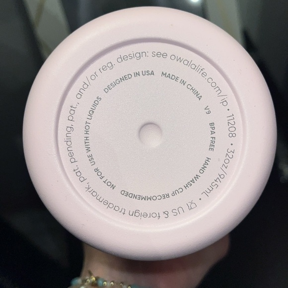 Limited edition Owala Peachy rose 🍑 - Picture 3 of 5